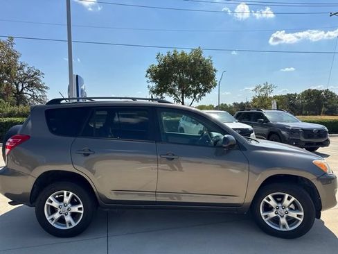 Used 2011 Toyota RAV4 2WD w/ Upgrade Value Pkg image 2