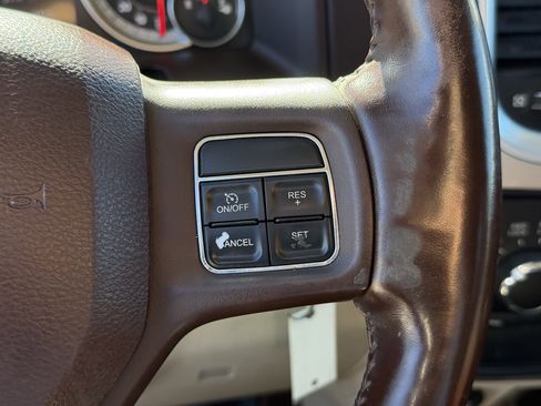 Used 2015 RAM 3500 Lone Star image 17