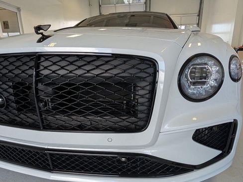 New 2026 Bentley Flying Spur Plug-In Hybrid AWD/4WD image 19