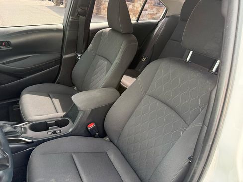 Used 2023 Toyota Corolla LE w/ LE Convenience Package FWD image 11