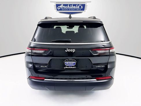 Used 2023 Jeep Grand Cherokee L Limited AWD/4WD image 7