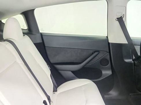 Used 2023 Tesla Model Y Performance AWD/4WD image 54