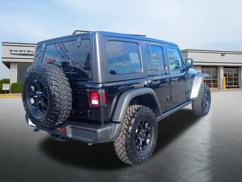 Used 2024 Jeep Wrangler Unlimited Sport AWD/4WD image 5