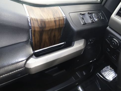 Used 2019 Ford F150 Lariat AWD/4WD image 28