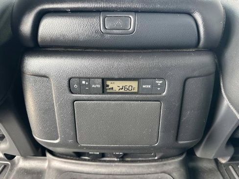 Used 2023 Nissan Armada SL w/ Midnight Edition Package RWD image 17