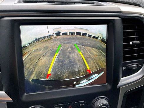 Used 2018 RAM 1500 Big Horn image 16