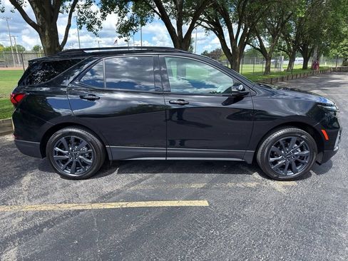 Used 2024 Chevrolet Equinox RS w/ RS Leather Package AWD/4WD image 6