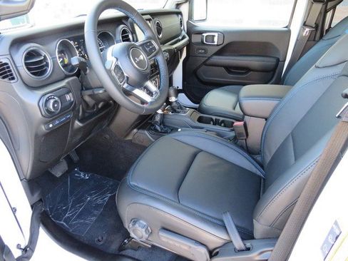 New 2023 Jeep Wrangler Rubicon w/ Steel Bumper Group image 14