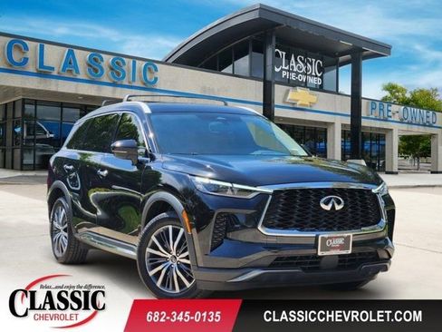 Used 2023 INFINITI QX60 Sensory w/ Cargo Package image 1