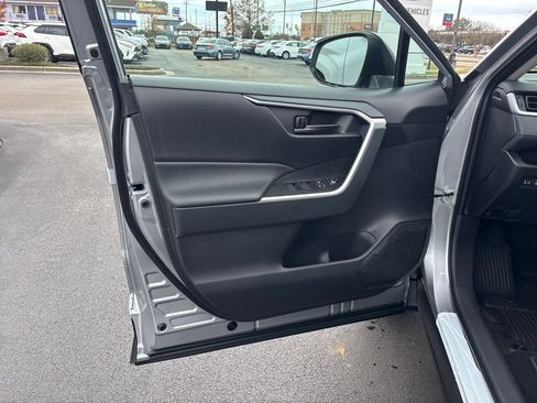New 2025 Toyota RAV4 LE image 10