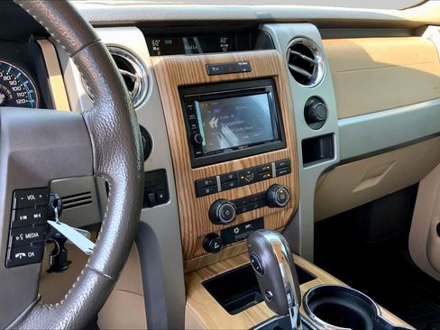 Used 2011 Ford F150 Lariat AWD/4WD image 6