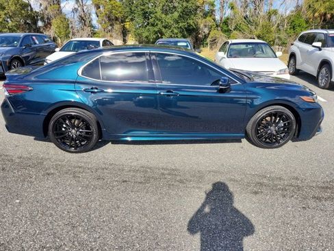 Used 2021 Toyota Camry XSE image 9