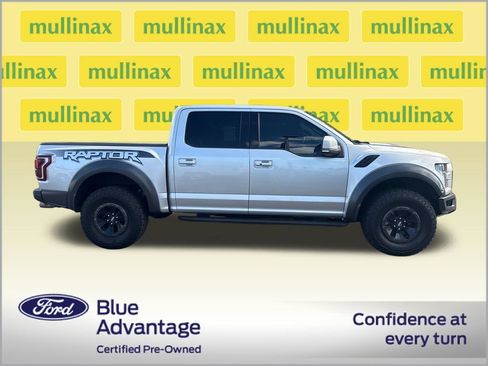 Used 2017 Ford F150 Raptor w/ Equipment Group 802A Luxury AWD/4WD image 2