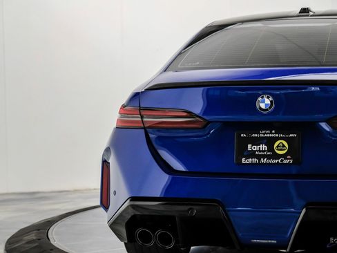 Used 2025 BMW M5 w/ Carbon Package AWD/4WD image 14