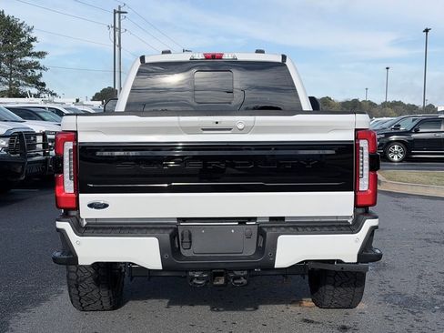 Used 2025 Ford F250 Platinum image 8
