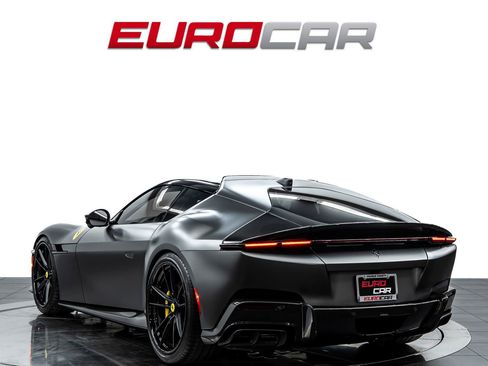 Used 2025 Ferrari 12Cilindri RWD image 3
