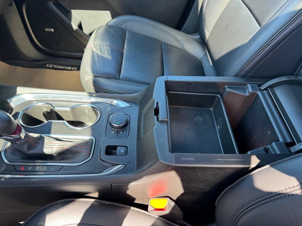 Certified 2023 Chevrolet Traverse RS AWD/4WD image 18