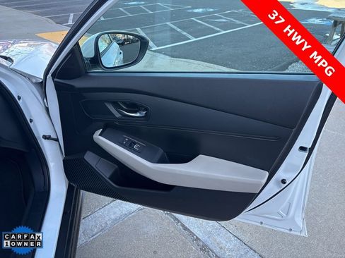 Used 2023 Honda Accord LX image 8