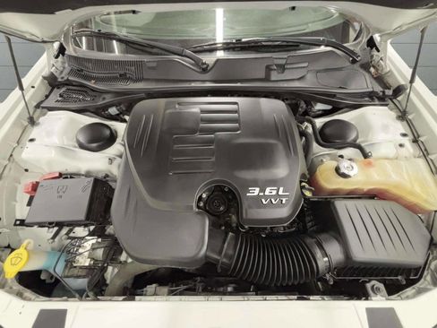 Used 2022 Dodge Challenger GT image 15