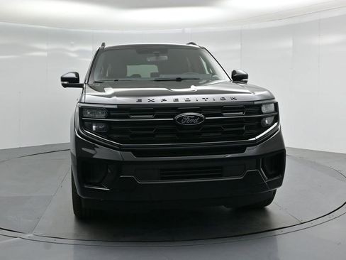 New 2025 Ford Expedition Max Platinum w/ Stealth Performance Package image 72