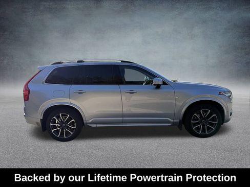 Used 2018 Volvo XC90 T6 Momentum w/ Convenience Package image 6