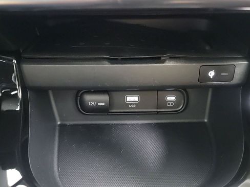 Certified 2024 Kia Seltos EX AWD/4WD image 31