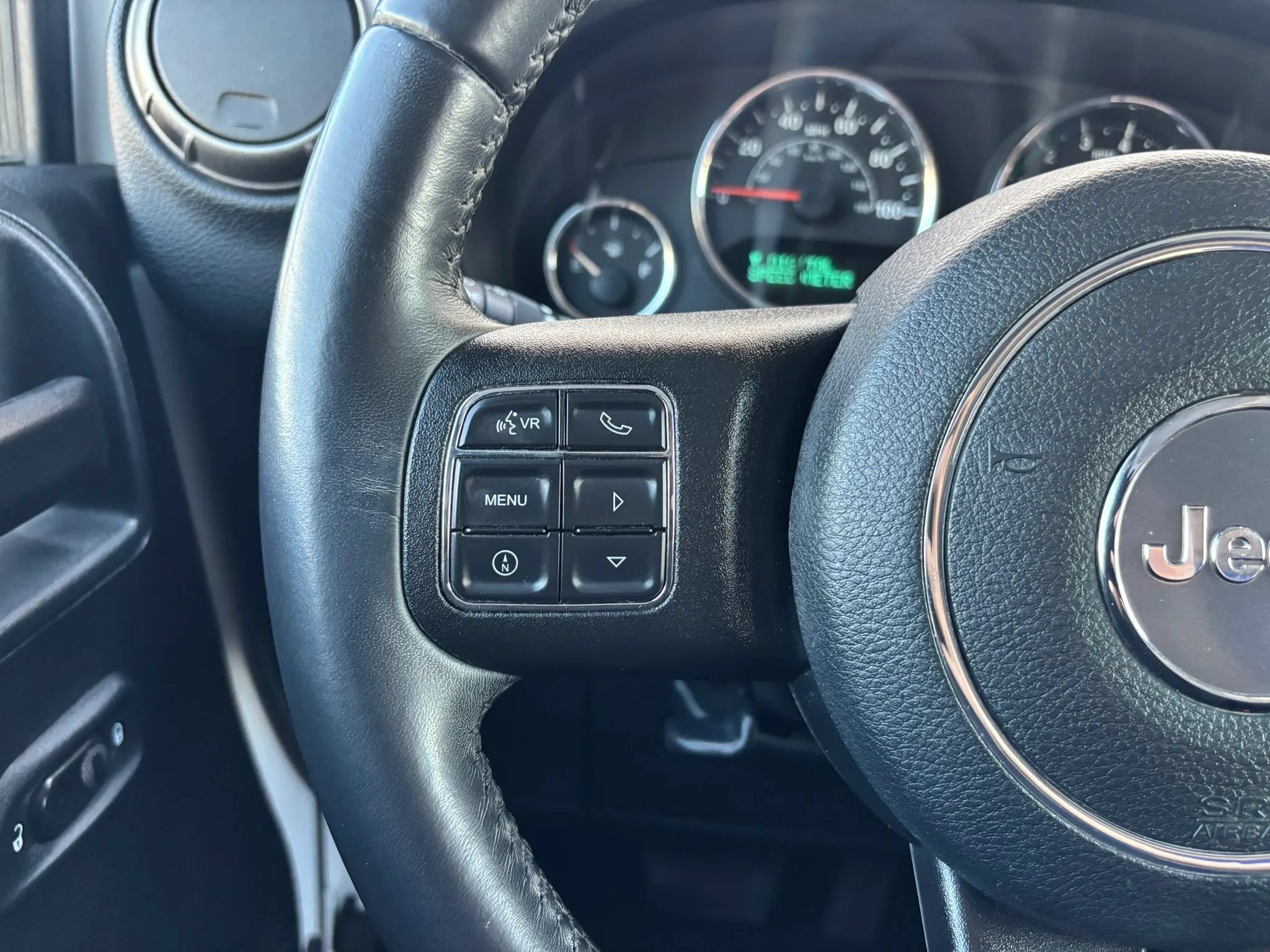 Used 2018 Jeep Wrangler Unlimited Sport S AWD/4WD image 21