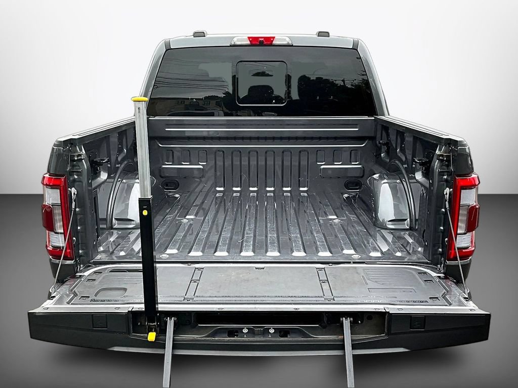 Used 2022 Ford F150 Platinum w/ Equipment Group 701A High AWD/4WD image 9