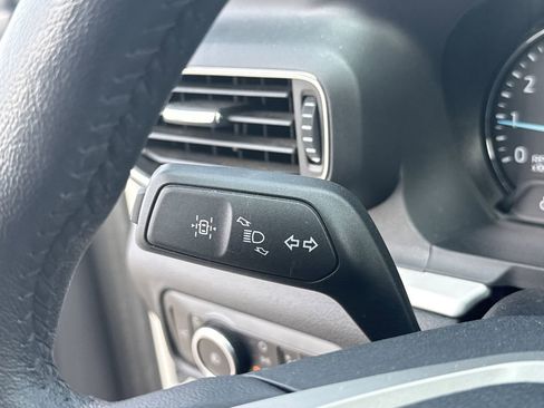 Used 2024 Ford Explorer XLT w/ Equipment Group 202A image 30