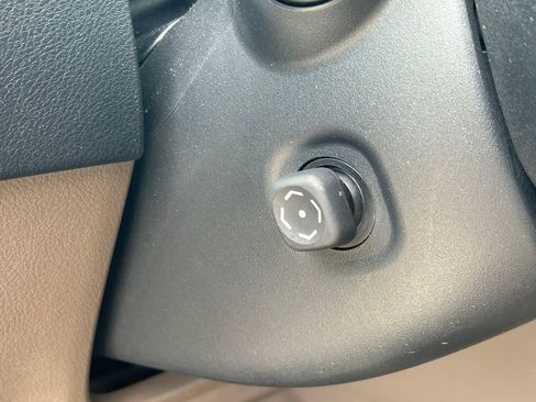 Used 2023 Lexus GX 460 Luxury image 30