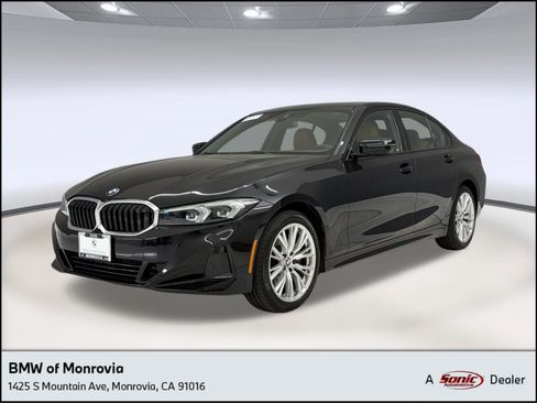 Used 2023 BMW 330i Sedan w/ Driving Assistance Package RWD image 1