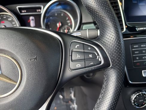 Used 2018 Mercedes-Benz GLE 350 image 31