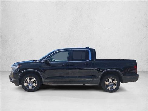Used 2025 Honda Ridgeline RTL image 8