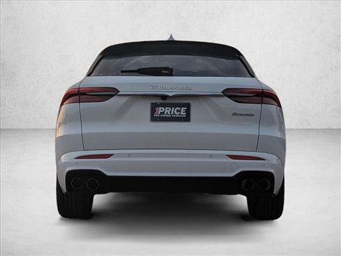 Used 2024 Maserati Grecale GT image 6