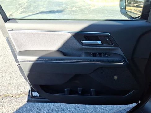 New 2026 GMC Sierra EV Elevation image 28