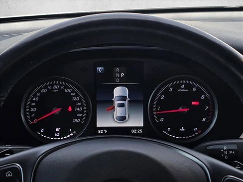 Used 2019 Mercedes-Benz GLC 300 4MATIC Coupe image 19