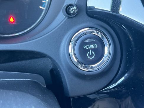 Used 2022 Mitsubishi Outlander GT AWD/4WD image 29