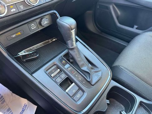 Used 2025 Honda CR-V LX image 28