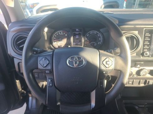 Used 2020 Toyota Tacoma SR image 19