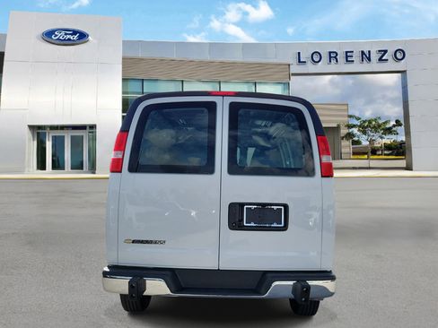 Used 2025 Chevrolet Express 2500 w/ Driver Convenience Package RWD image 6