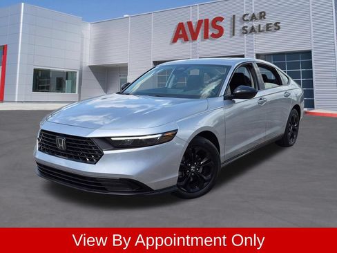 Used 2025 Honda Accord SE image 1