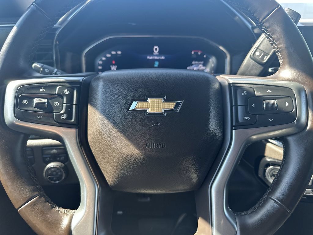 Used 2025 Chevrolet Silverado 2500 LT w/ Convenience Package AWD/4WD image 21