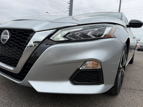 Used 2022 Nissan Altima 2.5 SR FWD image 38