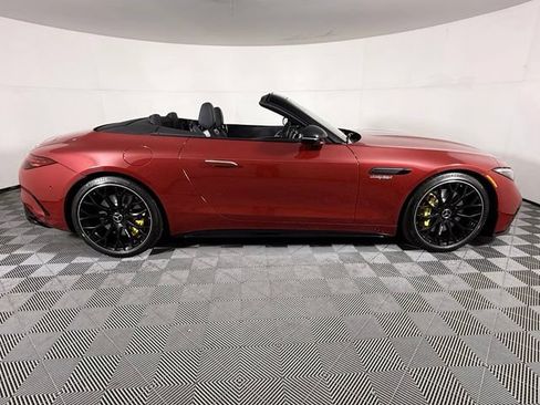 Used 2022 Mercedes-Benz SL 63 AMG 4MATIC image 13