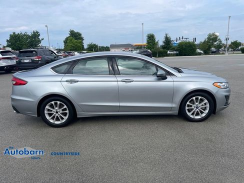 Used 2020 Ford Fusion SE FWD image 6