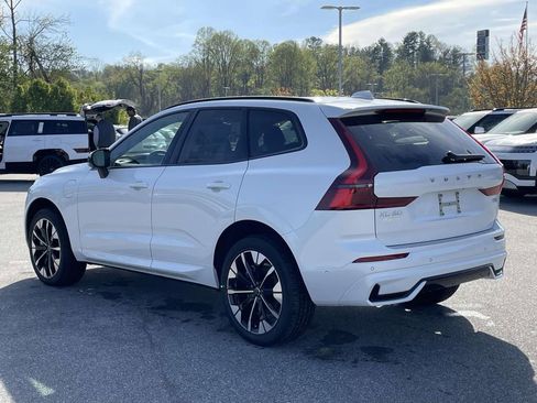 New 2026 Volvo XC60 T8 Plus w/ Protection Package Premier AWD/4WD image 26