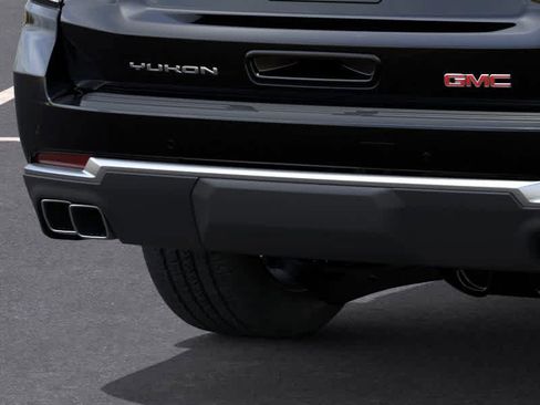 New 2026 GMC Yukon Denali w/ Sun & Power Step Package image 14