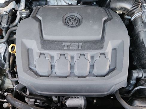 Used 2019 Volkswagen Tiguan SEL R-Line w/ 3rd Row Seat Package image 23