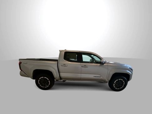 New 2026 Toyota Tacoma TRD Sport image 9