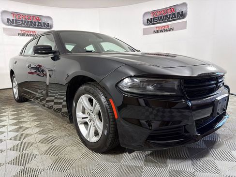 Used 2023 Dodge Charger SXT RWD image 1